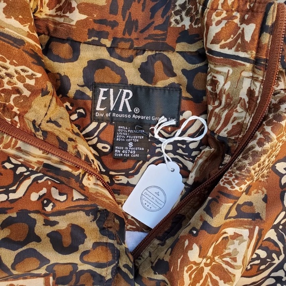 EVR Vintage Animal Print Windbreaker - Picture 4 of 4